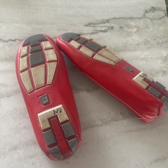 Prada woman’s loafer/driving shoe red in color size 36. - Picture 5 of 5